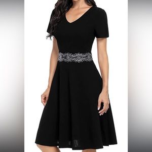 Short Sleeve V-Neck Short Sleeve Cocktail Dress | EMERALD Green | Size XL